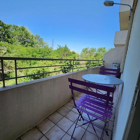 Appartement Deux Chambres 64M2 Avignon Exterior photo